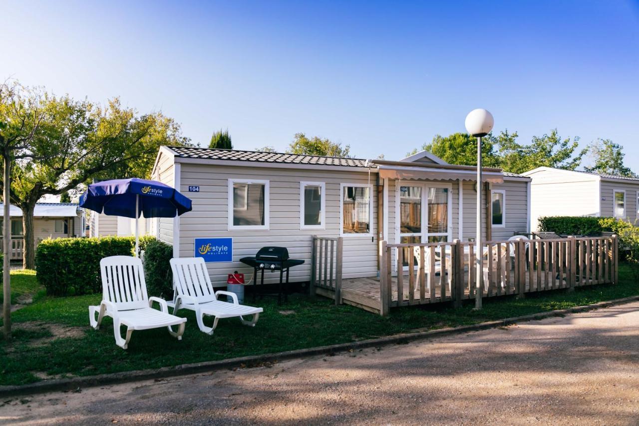 Castell Montgri - Mobile Homes By Lifestyle Holidays レスタルティット エクステリア 写真